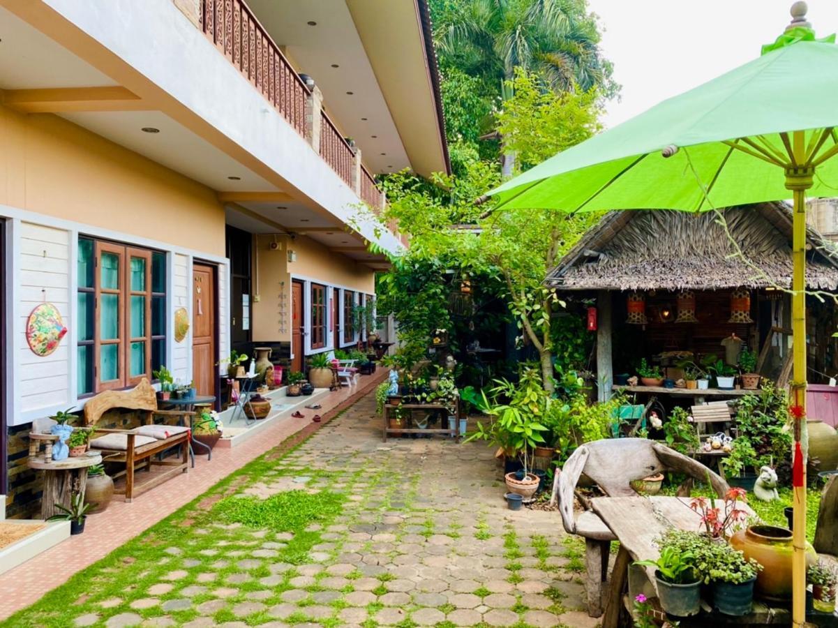 Thai Guesthouse Kanchanaburi Exterior foto